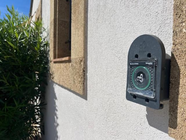 Une Nuit En Luberon Puyvert Екстериор снимка